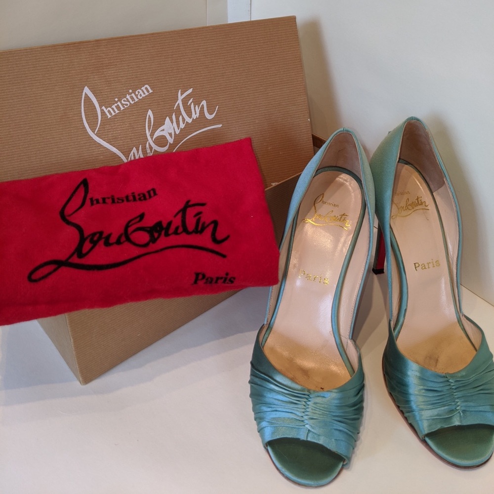 Christian Louboutin Heels 38